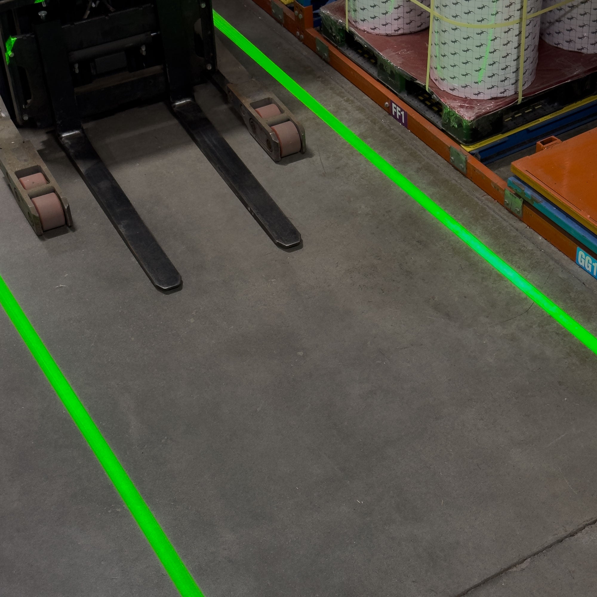 PRJ001GN 40W LASER LINE PROJECTOR FOR WAREHOUSE AISLES PEDESTRIAN ROUTES AND SAFETY BOUNDARIES COLOR GREEN Line Projection