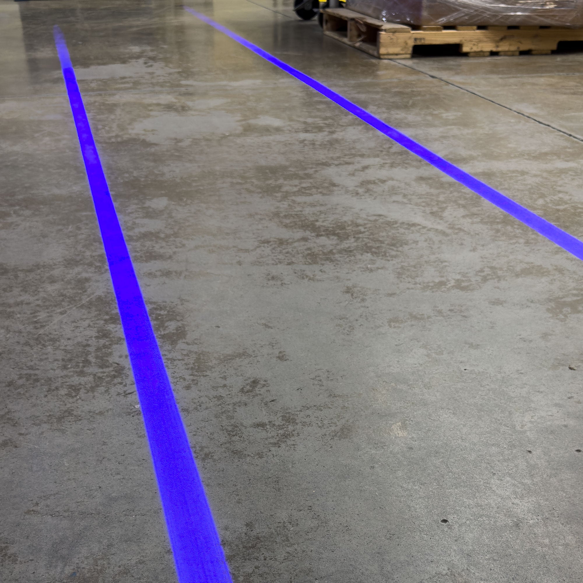 PRJ001BL 40W LASER LINE PROJECTOR FOR WAREHOUSE AISLES PEDESTRIAN ROUTES AND SAFETY BOUNDARIES COLOR BLUE Line Projection